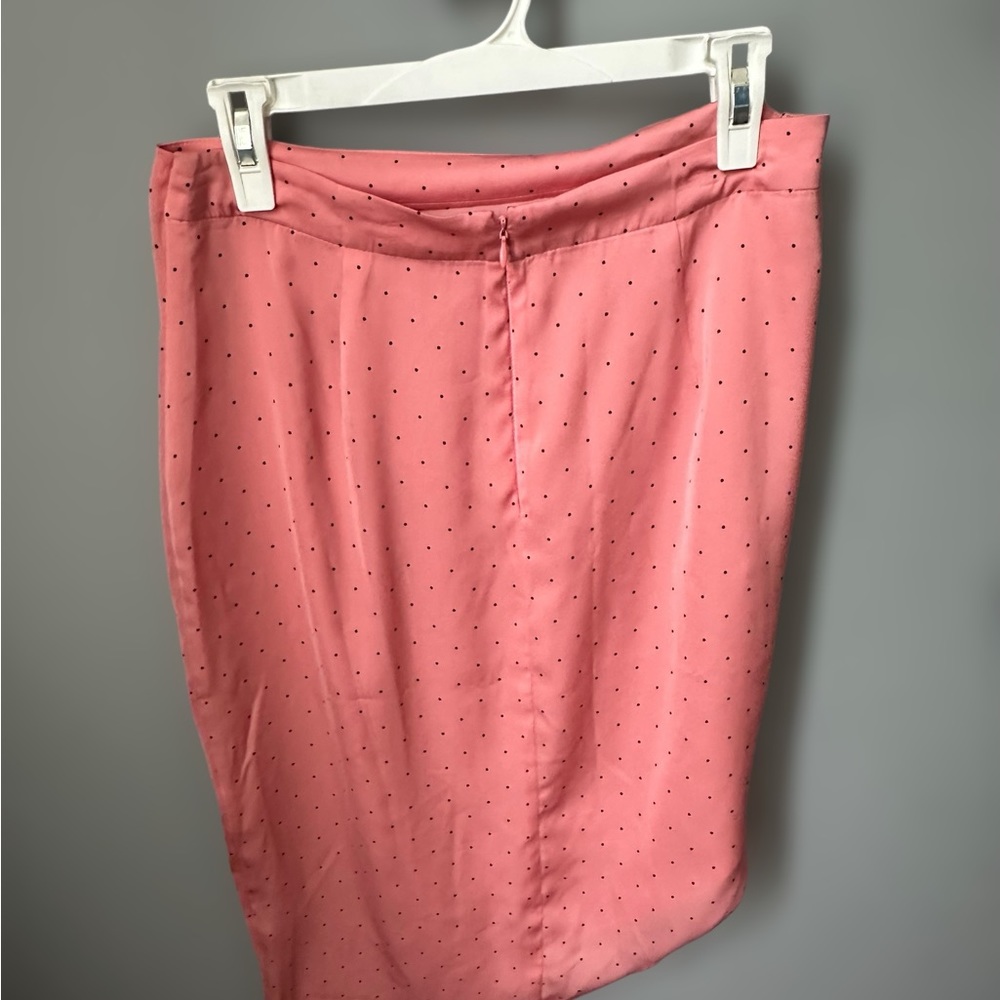 New with tag, beautiful skirt